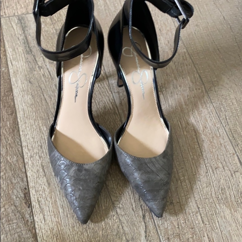 Jessica Simpson Heels gently used